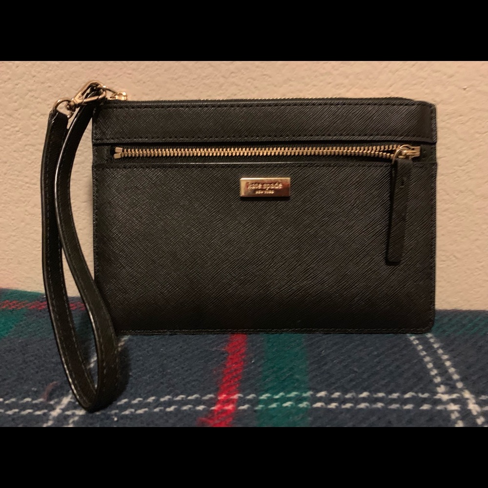 Kate spade wristlet